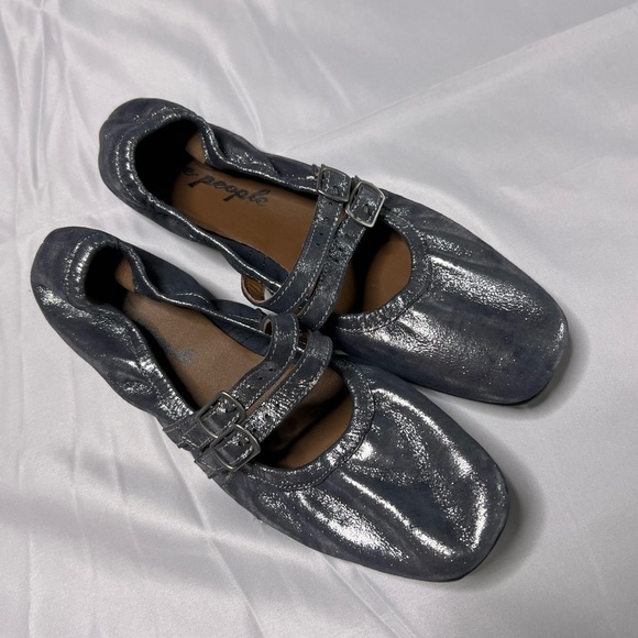 Free People Gemini Ballet Flats Mary Jane Metallic, size 8 - Picture 5 of 11
